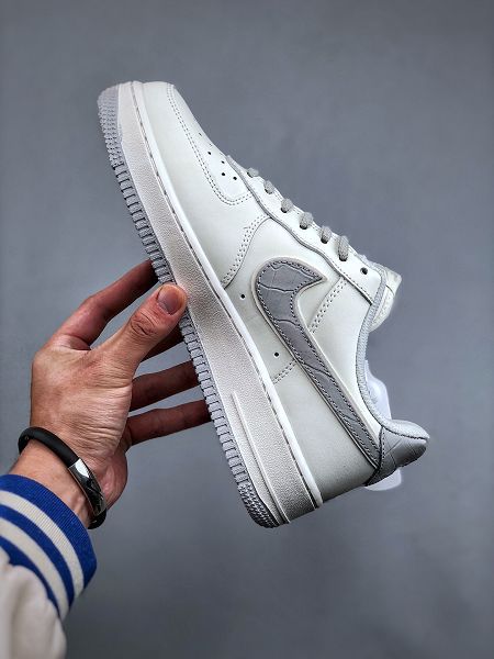 Nike Air Force 1 Low 07 2023全新男女款米銀灰NYC原楦頭板鞋
