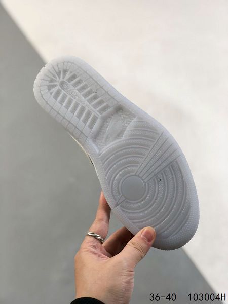 Air Jordan 1 Low 銀色倒鈎 低幫復古文化休閒運動鞋女鞋