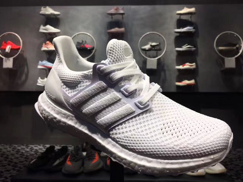 ultraboost4.0,ultraboost2.0 adidas ultra boost 4.0 2017新款 巴斯夫网面情侣跑鞋 白色
