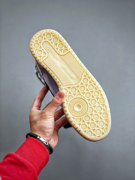 Adidas Originals Forum 2022新款 羅馬系列魔術貼系帶中幫復古男女款運動板鞋