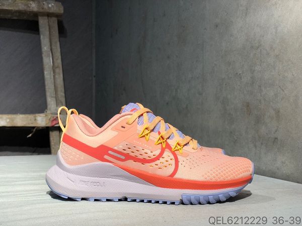 Nike Pegasus Trail 4 2023新款 低幫戶外減震防滑越野耐磨女款跑步鞋