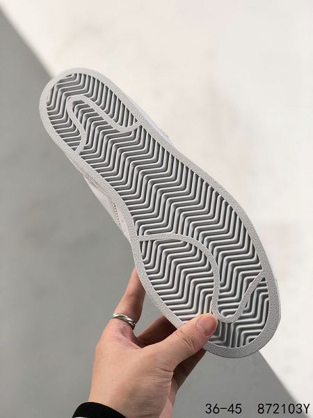 Adidas Superstar 2023新款 三葉草貝殼頭系列男女款運動板鞋