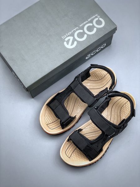 ECCO 2022新款 愛步舒適透氣運動拖鞋涼鞋