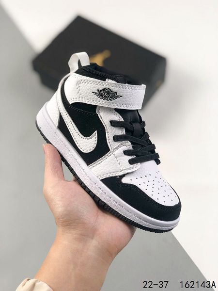 Air Jordan 1 Mid 2023全新童鞋高幫潮流文化籃球板鞋