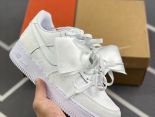 Nike Wmns Air Force 1 07 2022新款 空軍一號白絲綢蝴蝶結男女款板鞋